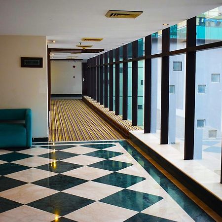 Hotel Sewa Grand Faridabad Bagian luar foto