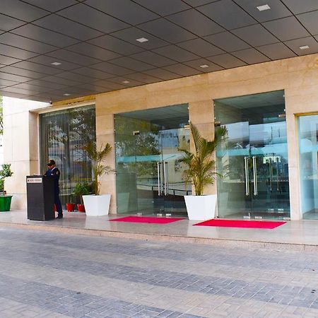 Hotel Sewa Grand Faridabad Bagian luar foto