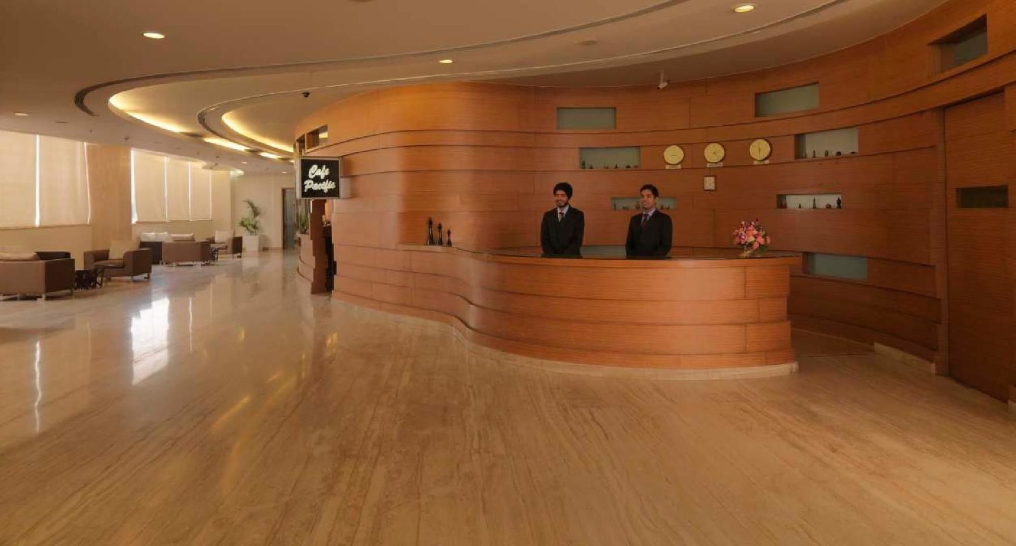 Hotel Sewa Grand Faridabad Bagian luar foto